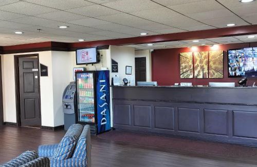 Witmer Hotel | Red Roof Inn Lancaster