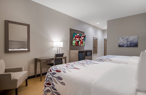 Lancaster Hotel | Red Roof Inn Lancaster, TX