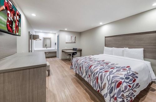 Lewisville Hotel | Red Roof Inn Lewisville