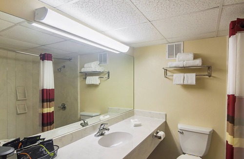 Lubbock Hotel | Red Roof Inn Lubbock