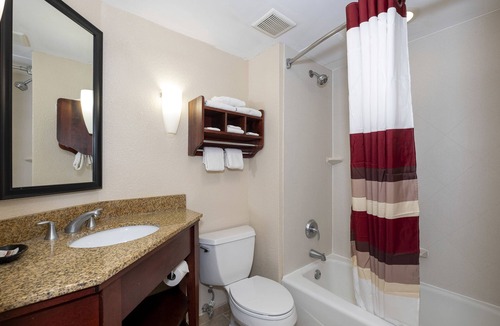 Meriden Hotel | Red Roof Inn Meriden