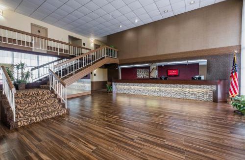 Meridian Hotel | Red Roof Inn Meridian