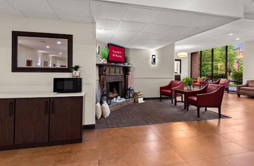 Norwich Hotel | Red Roof Inn Norwich