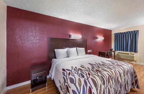 Plano Hotel | Red Roof Inn Plano