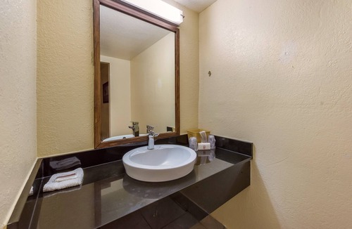 Plano Hotel | Red Roof Inn Plano