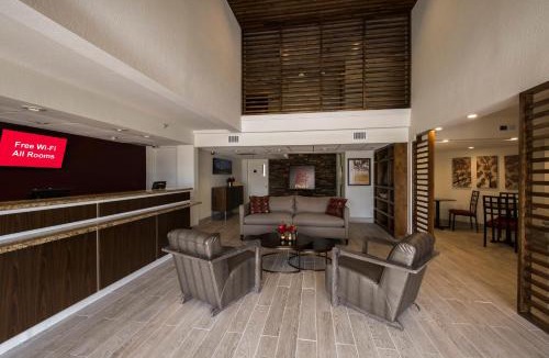 Addicks Hotel | Red Roof Inn PLUS+ Houston - Energy Corridor
