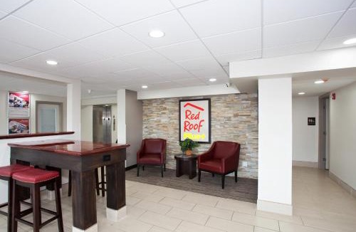 Nashville Hotel | Red Roof Inn PLUS Nashville South - Fairgrounds