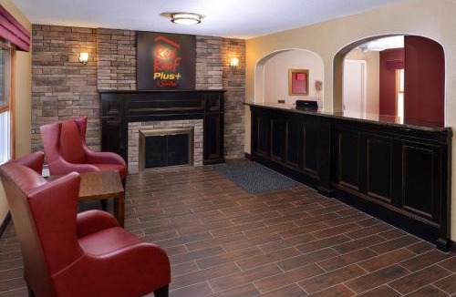 Guilford Hotel | Red Roof Inn PLUS+ & Suites Guilford