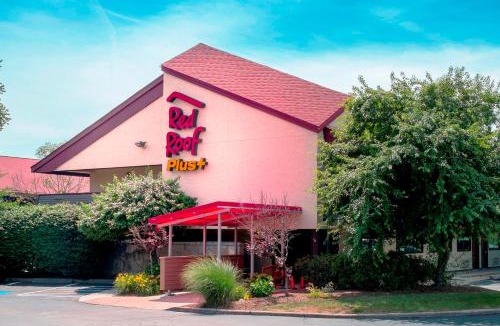 West Springfield Hotel | Red Roof Inn PLUS+ West Springfield
