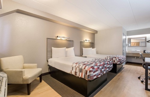 Lawrenceville Hotel | Red Roof Inn Princeton - Ewing