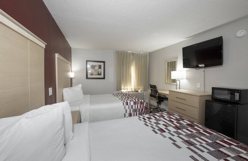 Crabtree Hotel | Red Roof Inn Raleigh - North-Crabtree Mall/Lenovo Center