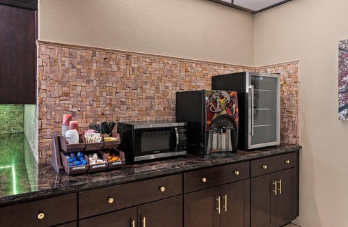 Reading Hotel | Red Roof Inn Reading