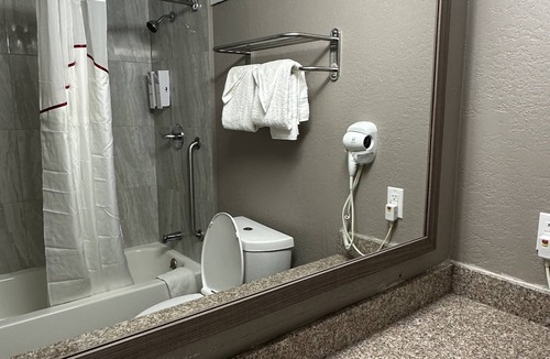 Richmond Hotel | Red Roof Inn Richmond, VA – W Broad St
