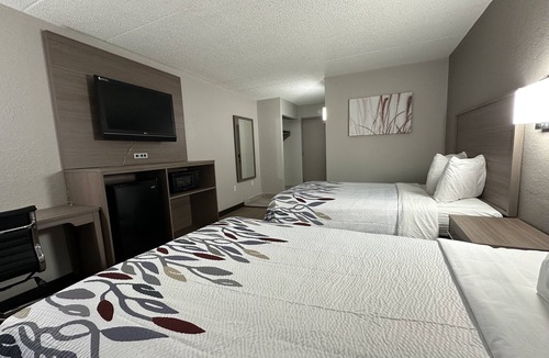 Richmond Hotel | Red Roof Inn Richmond, VA – W Broad St