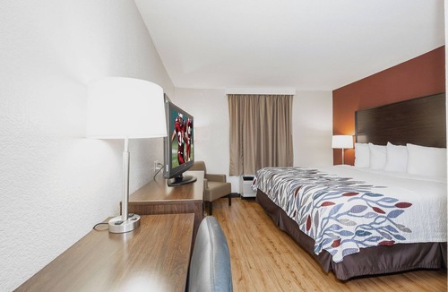 Roanoke Rapids Hotel | Red Roof Inn Roanoke Rapids