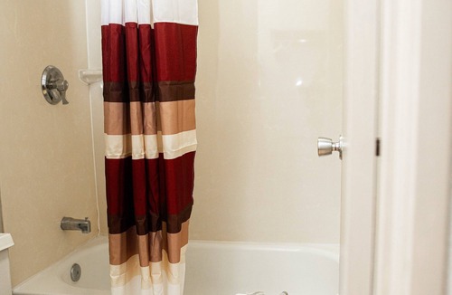 Henrietta Hotel | Red Roof Inn Rochester - Henrietta