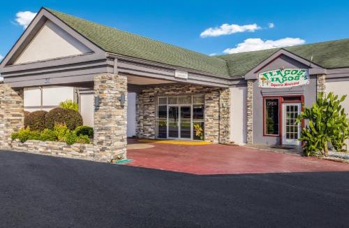 Richmond Hill Hotel | Red Roof Inn Savannah - Richmond Hill I-95