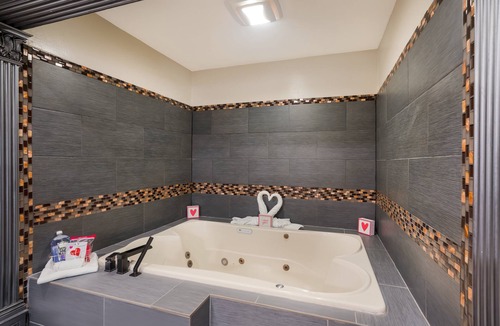 Stockton Hotel | Red Roof Inn Stockton