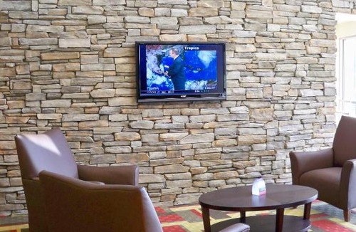 Beaumont Hotel | Red Roof Inn & Suites Beaumont