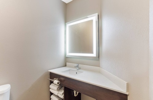 Corbin Hotel | Red Roof Inn & Suites Corbin