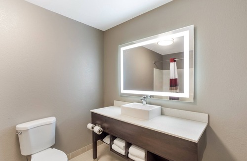 Corbin Hotel | Red Roof Inn & Suites Corbin