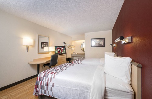 Syracuse Hotel | Red Roof Inn Syracuse