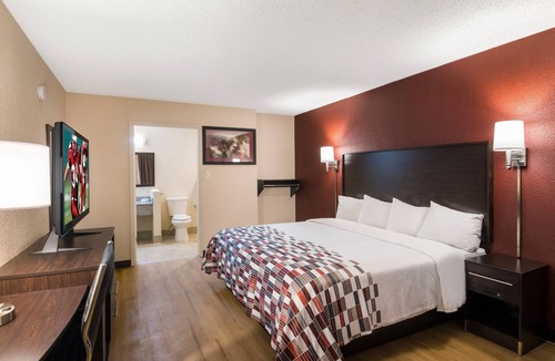 Temple Hotel | Red Roof Inn Temple