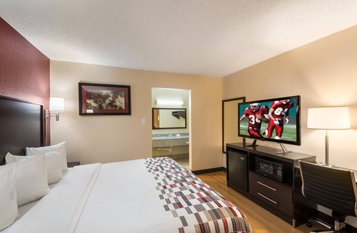 Temple Hotel | Red Roof Inn Temple