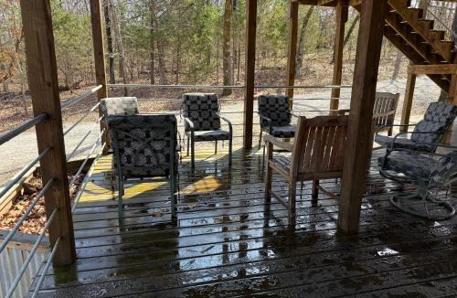Vian Cabin | Red Roof Lodge