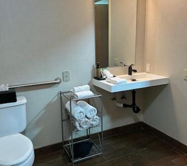 Torrey Hotel | Red Sands Hotel
