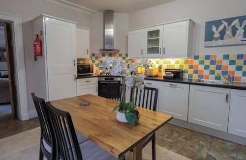 Waterhead Cottage | RED SCREES, family friendly in Ambleside