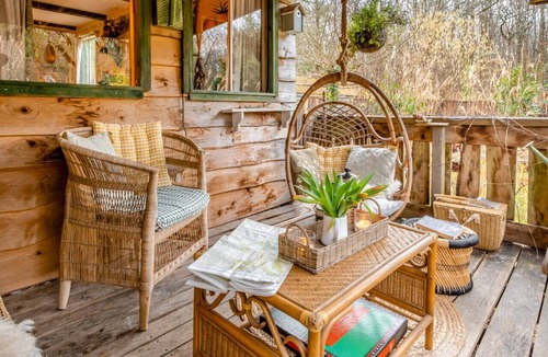 Brading House | Red Squirrel Batch - One Bedroom House, Sleeps 2