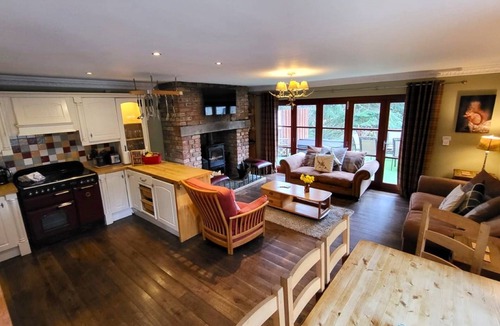 Boat of Garten House | Red Squirrel Lodge - Retreat Group