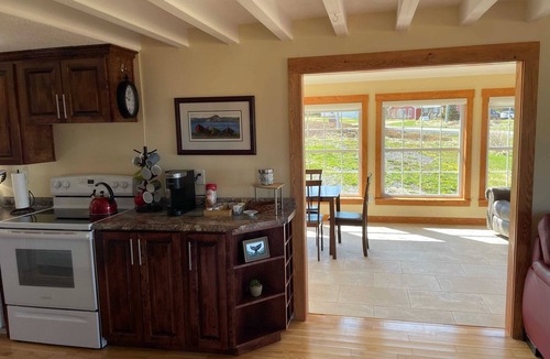 Twillingate Cottage | Red Sunset Cottage in Twillingate