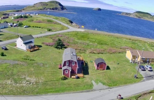 Twillingate Cottage | Red Sunset Cottage in Twillingate