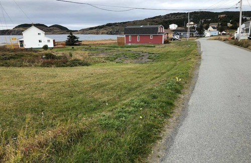 Twillingate Cottage | Red Sunset Cottage in Twillingate