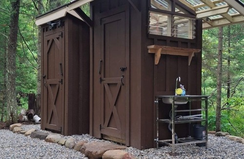 Olmstedville House | Redarrow rustic yurt in the Adirondacks, Gore Mt. 15 mins, jug water supplied