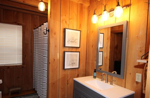 Bee Spring Cabin | Redbird Hideaway