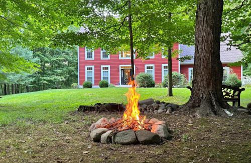 Webster House | Redbud Retreat