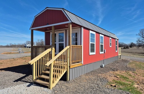 Craig County House | Redbud Tiny Home Resort