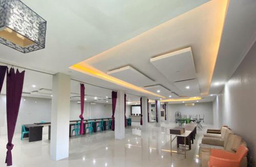 Tanjung Redeb Hotel | RedDoorz at Berau Plaza Tanjung Redeb