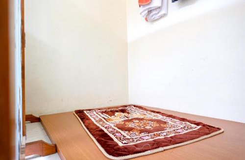 Tulungagung Hotel | RedDoorz at Dewanti Syariah near Stasiun Tulungagung