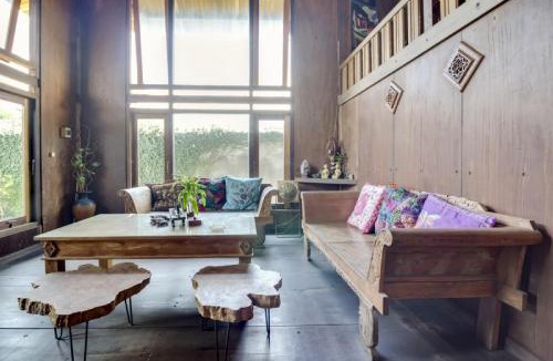 Sewon House | RedDoorz at Omah Kayu Homestay Yogyakarta