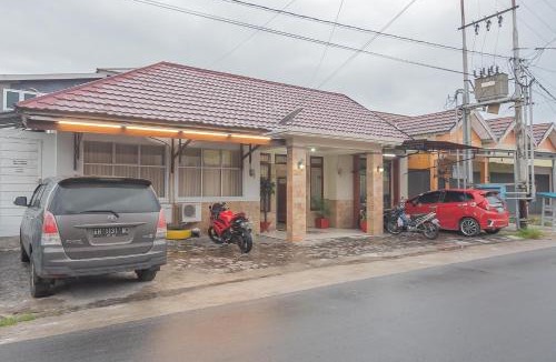 Palangkaraya House | RedDoorz at Rajawali KM 5 Palangkaraya