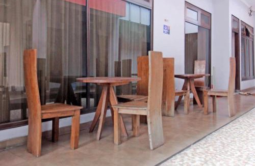 Condongcatur House | RedDoorz near Hartono Mall 3