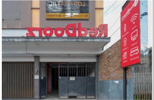 Banguntapan Hotel | RedDoorz near Jogja Expo Center 2
