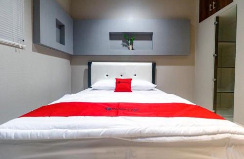 Kedoya Utara House | RedDoorz near Kebon Jeruk Jakarta