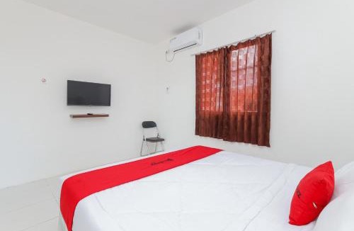 Serang Hotel | RedDoorz near RSUD Banten Serang