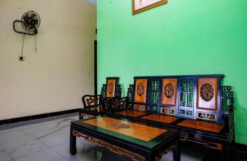 Kebumen House | RedDoorz near RSUD Kebumen 2