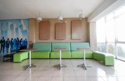 Balikpapan House | RedDoorz near Terminal Batu Ampar